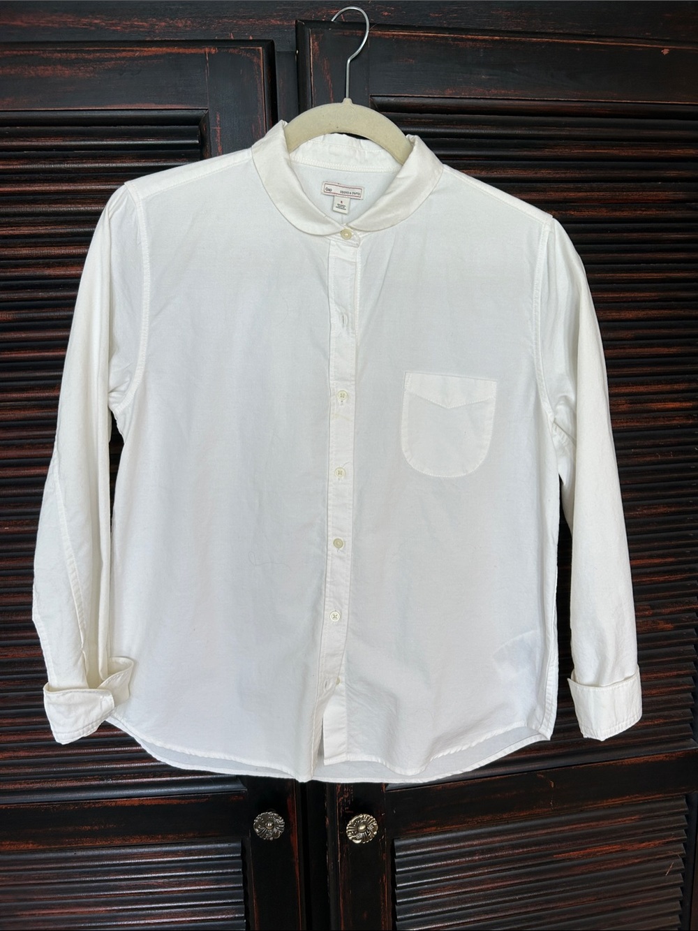 GAP White Mandarin-Collar Button-Down Shirt - Women’s